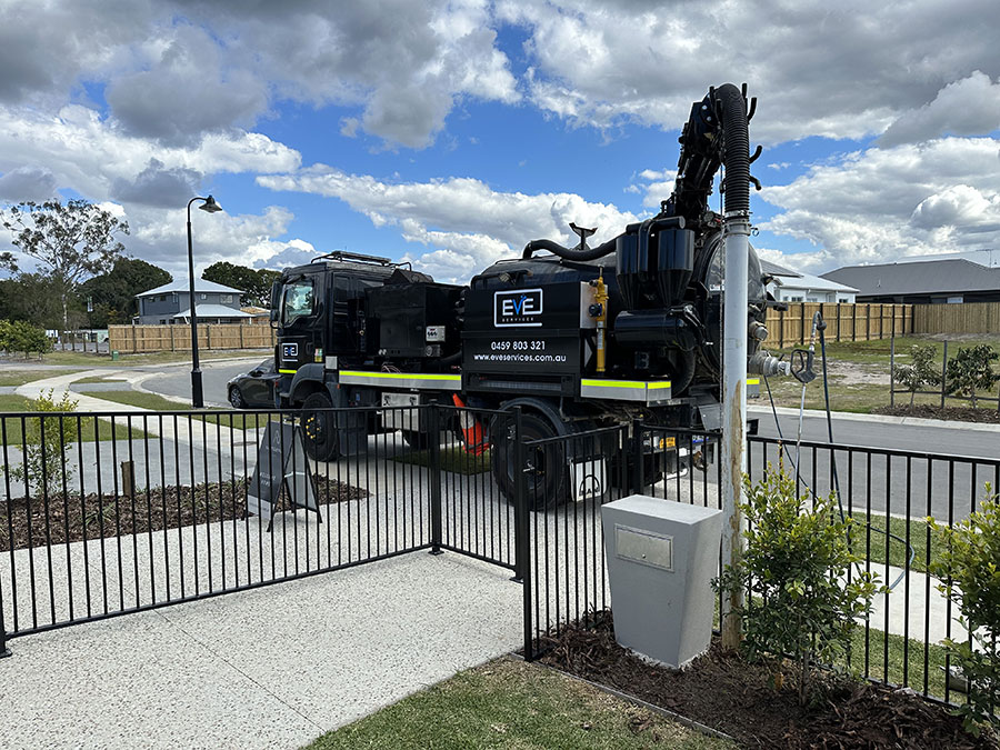 Vac-truck-3